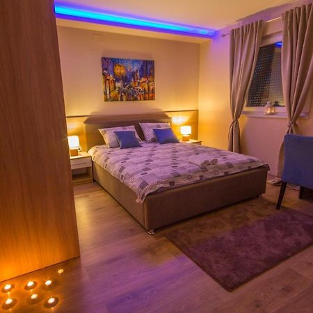 Gradiska Na Savi Apartmani I Sobe Экстерьер фото