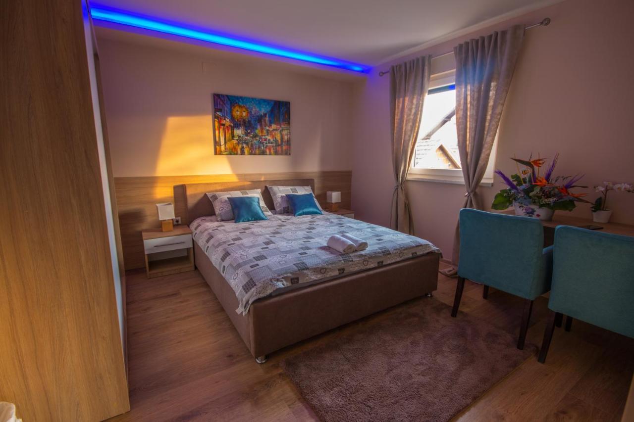 Gradiska Na Savi Apartmani I Sobe Экстерьер фото