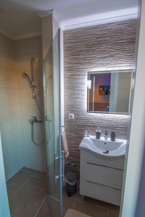 Gradiska Na Savi Apartmani I Sobe Экстерьер фото